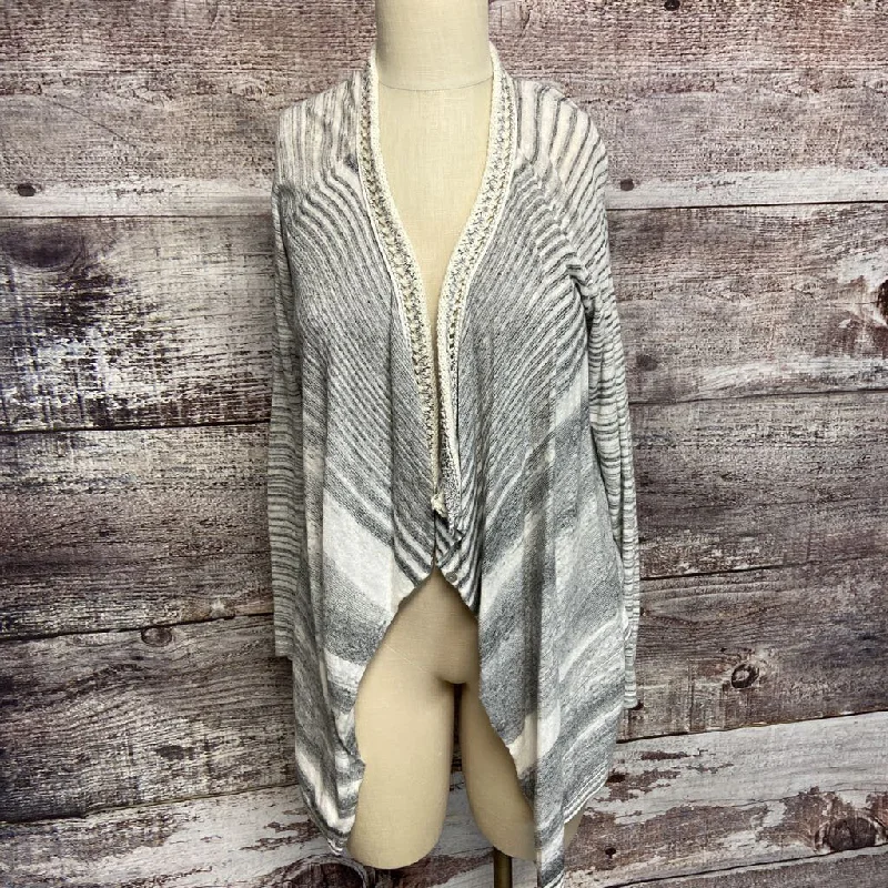 NIC + ZOE GREY WHITE STRIPED CARDIGAN SIZE MEDIUM PETITE TCC Elegant Classic Vintage