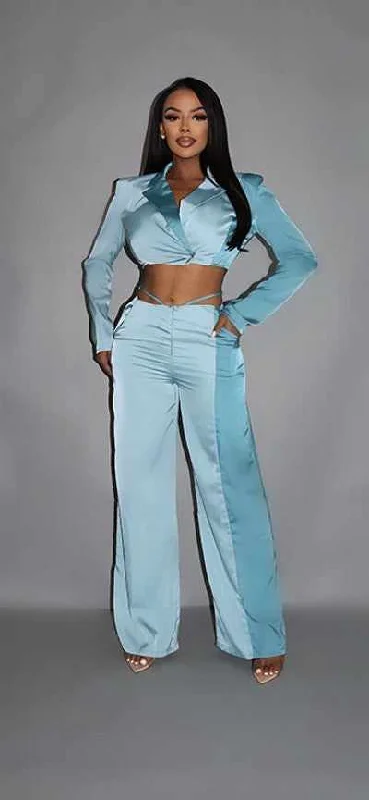 Crop Blazer With Matching Low Rise Wide Leg Pant Women's Advanced Suit