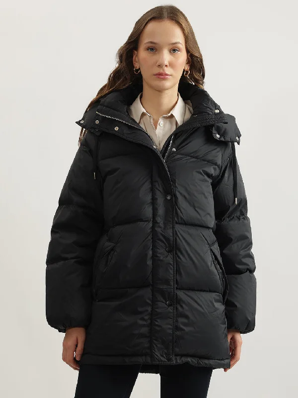 Gant Women Black Solid Hooded Full Sleeves Puffer Jacket Bomber Jacket Anorak Windbreaker Gant Women Black Solid Hooded Full Sleeves Puffer Jacket Bomber Jacket Anorak Windbreaker