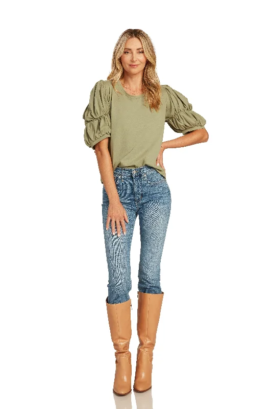 ETTA T-SHIRT SAGE Elegant Classic Vintage