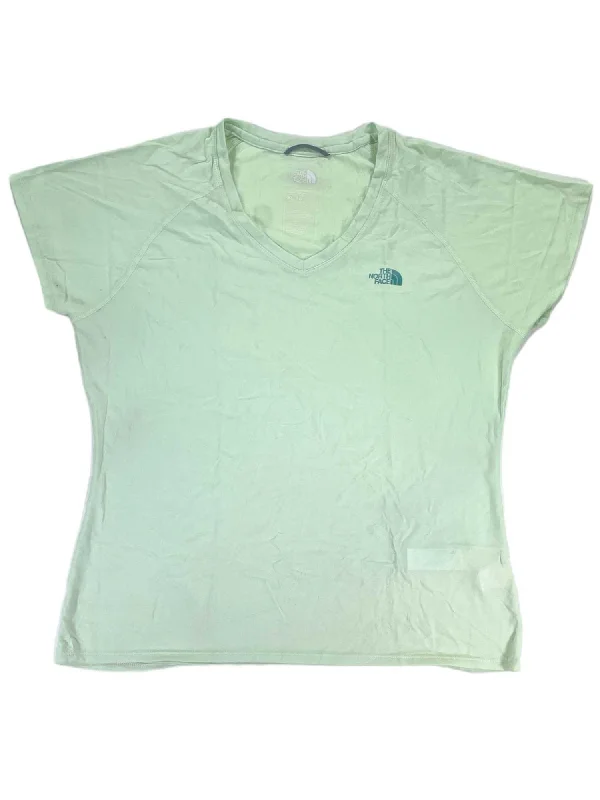 green:#81c784