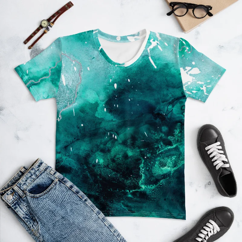 Women's T-shirt "Aquatic 2 - 4 Emerald" Welt Pockets Slit Pockets