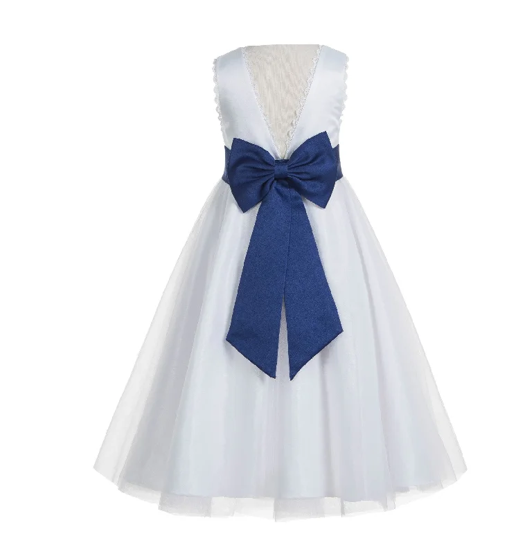 ivory / navy blue