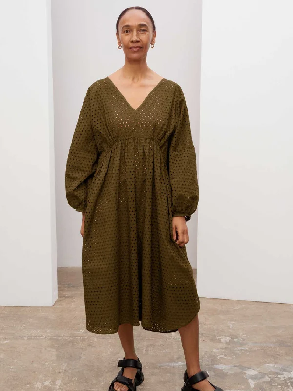 KOWTOW - Dahlia broderie dress - Khaki! 12-14