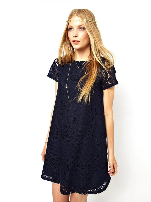Love Spell Keyhole Back Lace Dress