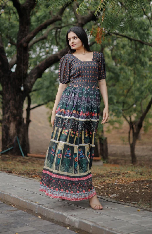 Sonakshi Women's Black Heavy Digital Printed Pure Chanderi Anarkali Dress