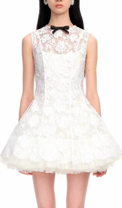 LACE SLEEVELESS MINI DRESS IN WHITE Boatneck Modish Everyday