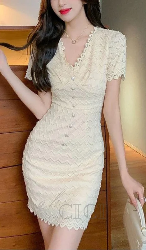 V-NECK WAVY EDGE SHORT-SLEEVED DRESS IN BEIGE Tunics Prom sequined